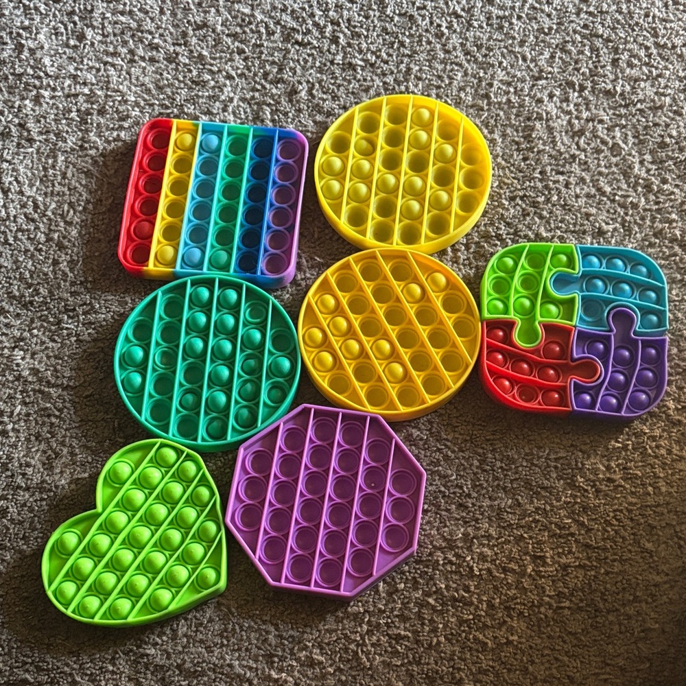 7 Rainbow Pop It Fidget Toy Set for Kids